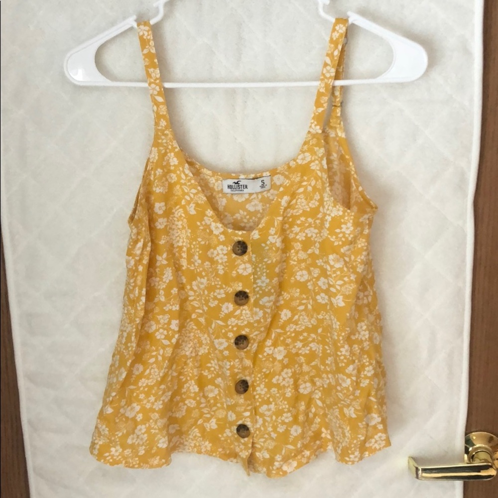 Hollister tank top size S